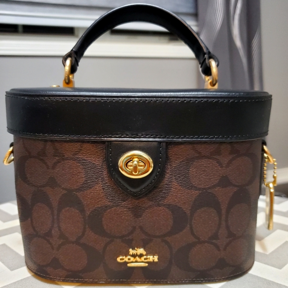 Coach Trail Bucket Bag